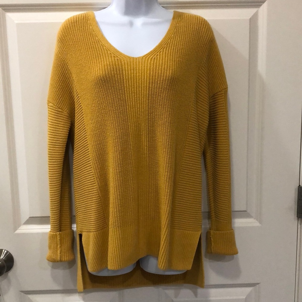 Yellow sweater